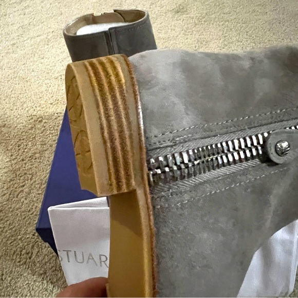 Stuart Weitzman Winzipper fossil suede booties - Picture 3 of 7